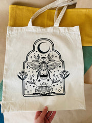 Tote Bag Beehive Motive