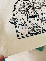 Tote Bag Beehive Motive