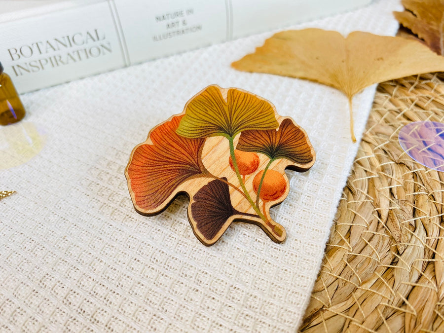 Golden Leaf Ginko Wooden Pin