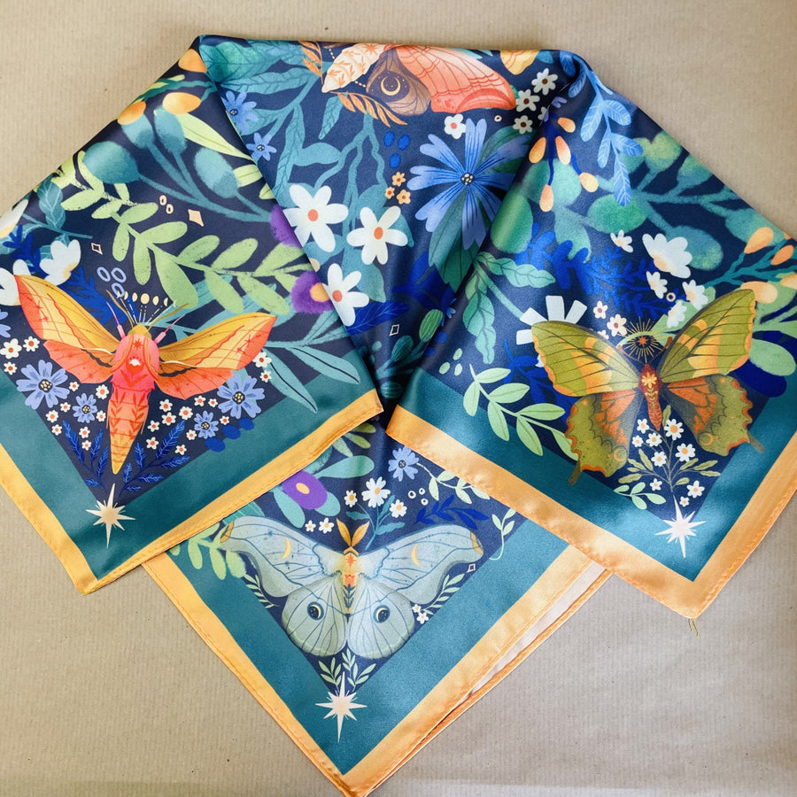 Rebirth Motive Scarf