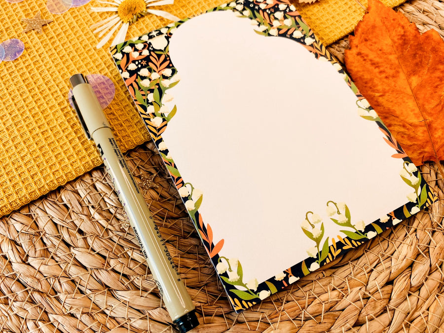 Lily A6 Notepad
