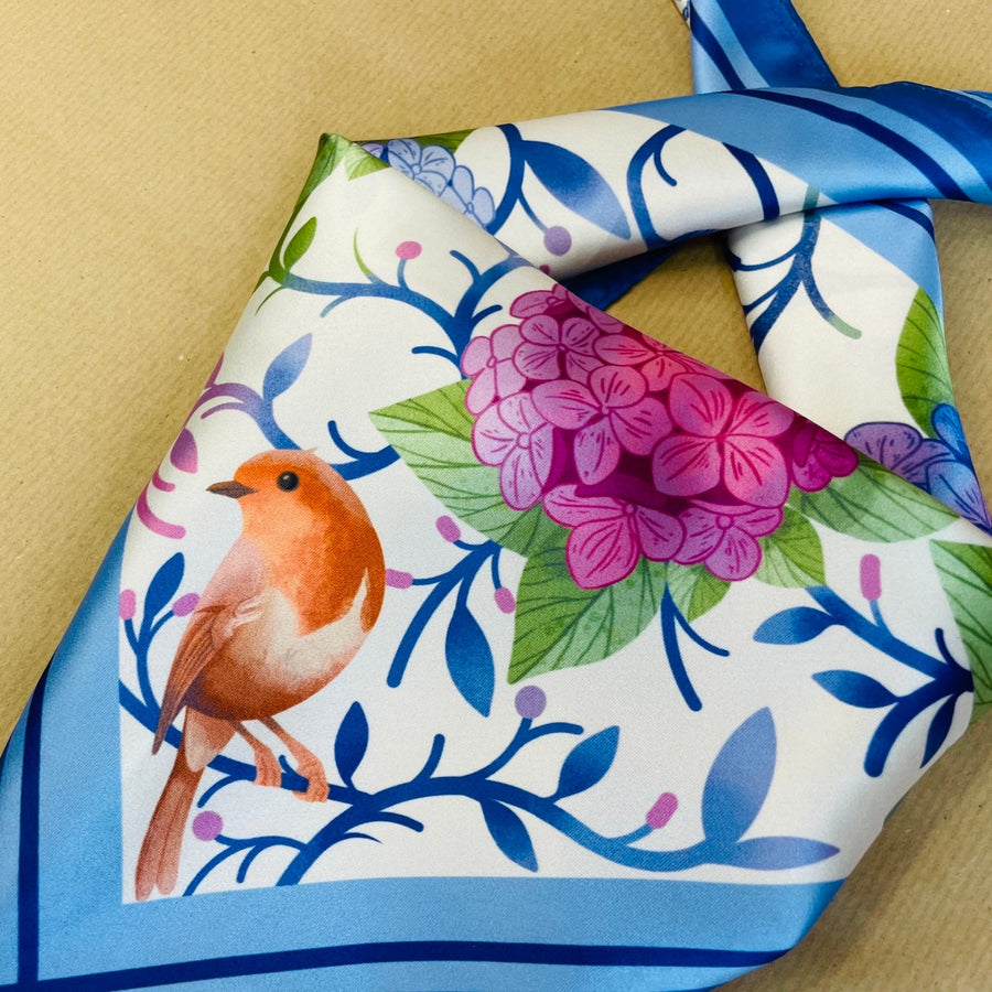 Bird Heaven Motive Scarf