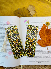 Lily Bookmark