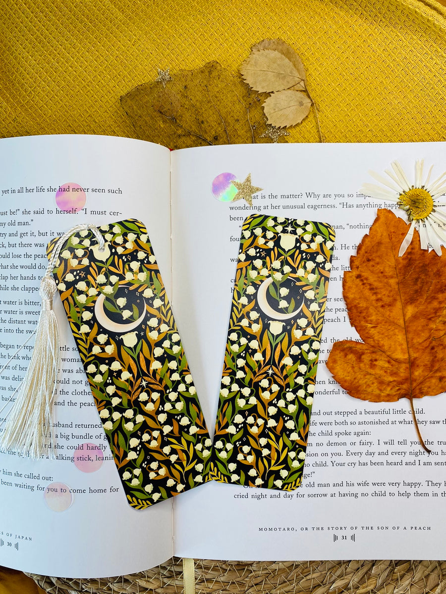 Lily Bookmark