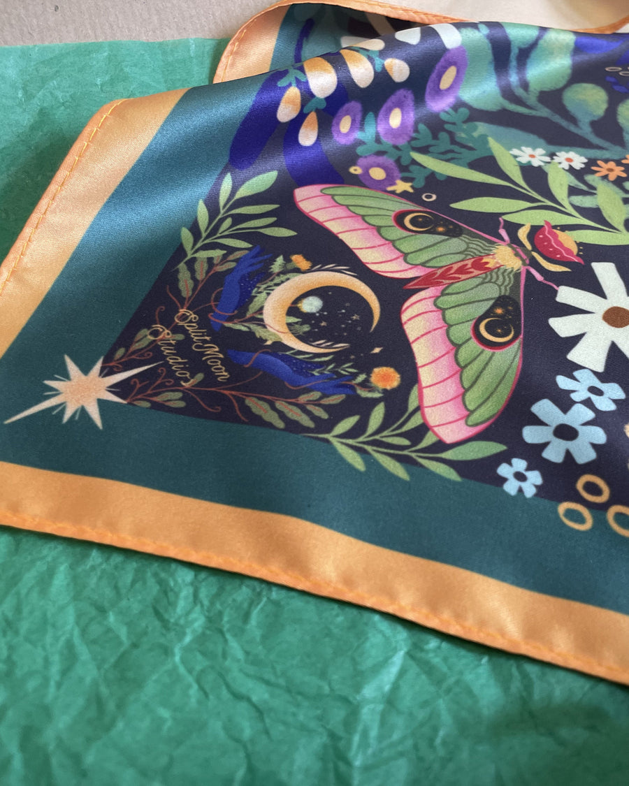 Rebirth Motive Scarf