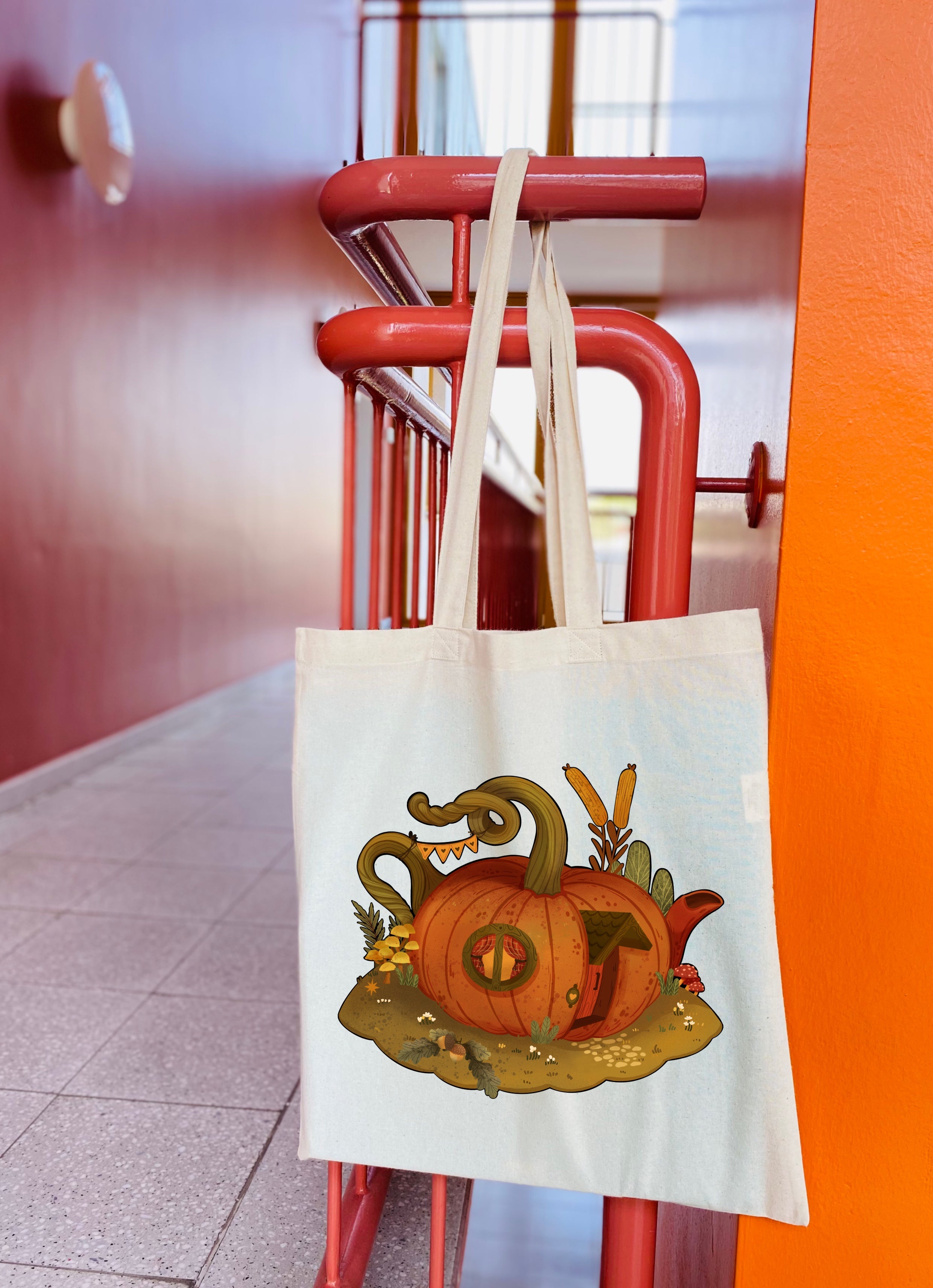 Pumpkin Home Motive Tote Bag