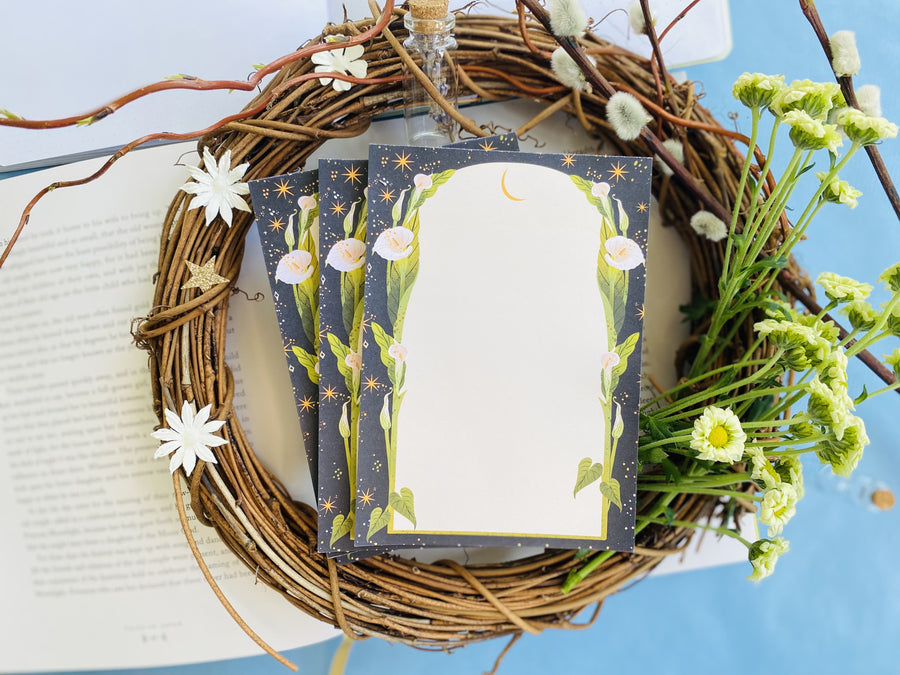 White Lily Notepad A6 To-Do List