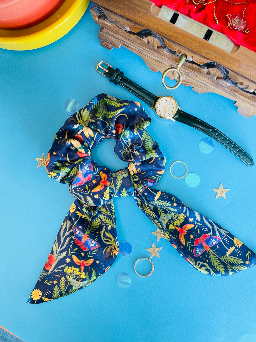 Wild Flowers Scrunchie  / Hair Band