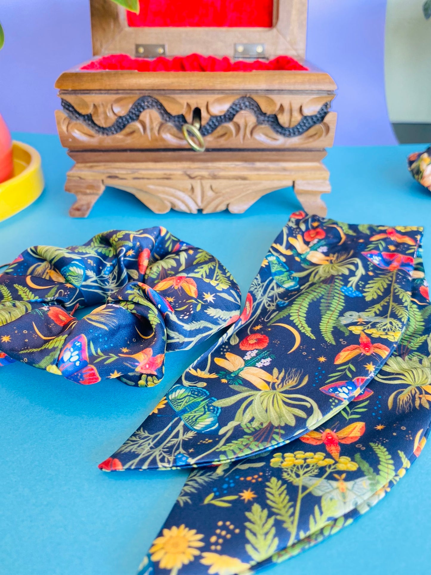 Wild Flowers Scrunchie / Hair Band