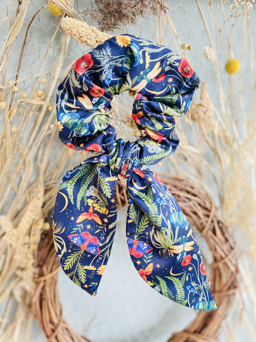 Wild Flowers Scrunchie  / Hair Band