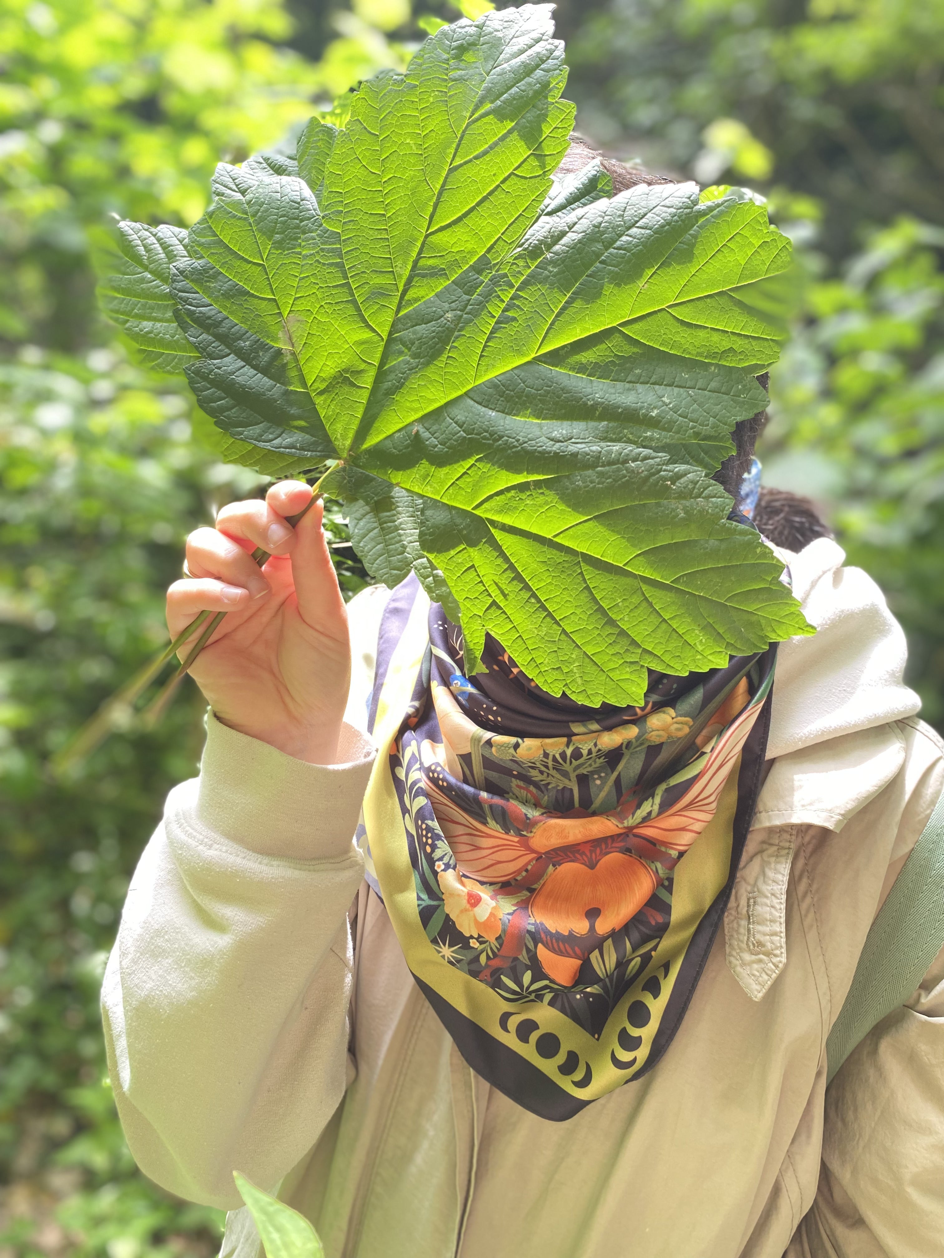 Bee Hive Motive Scarf