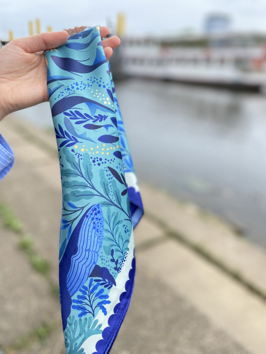 Sky Whale Motive Scarf