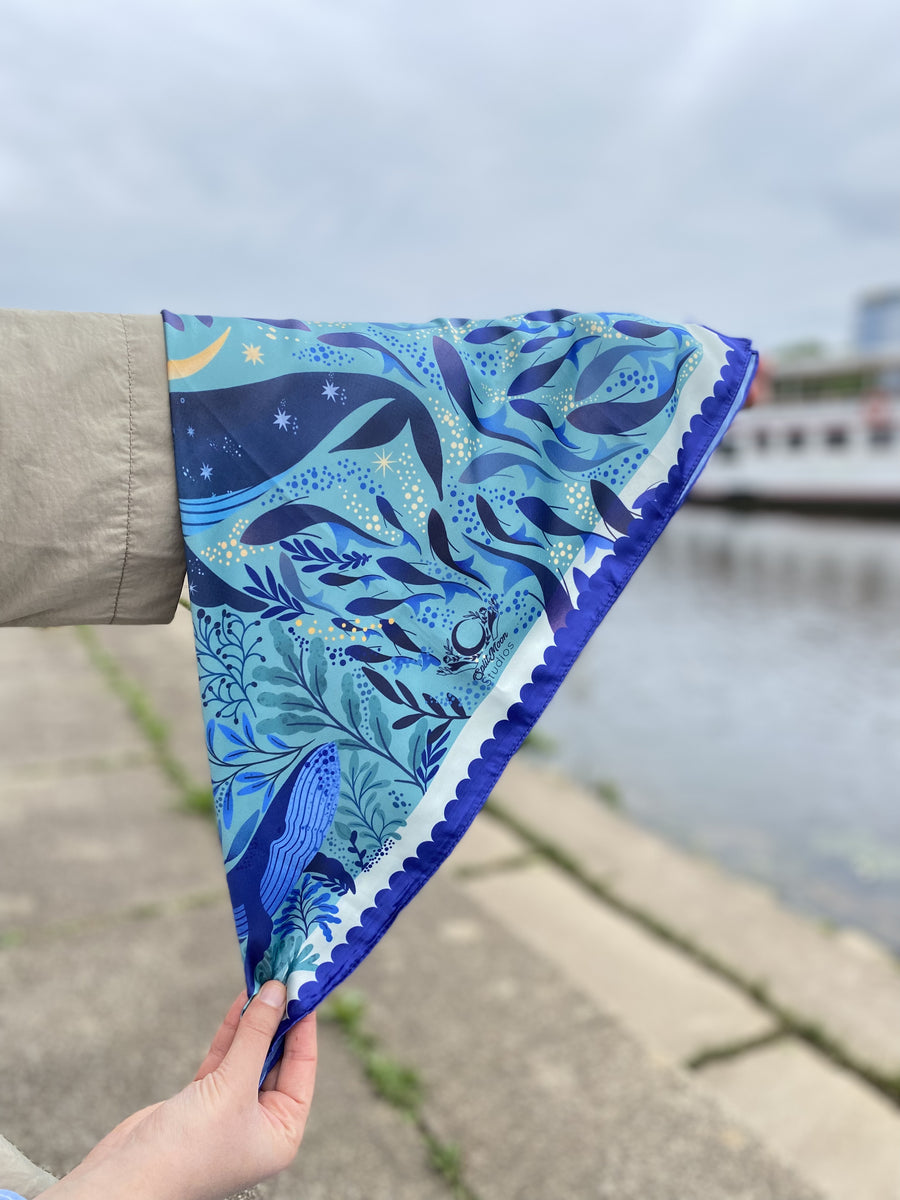 Sky Whale Motive Scarf
