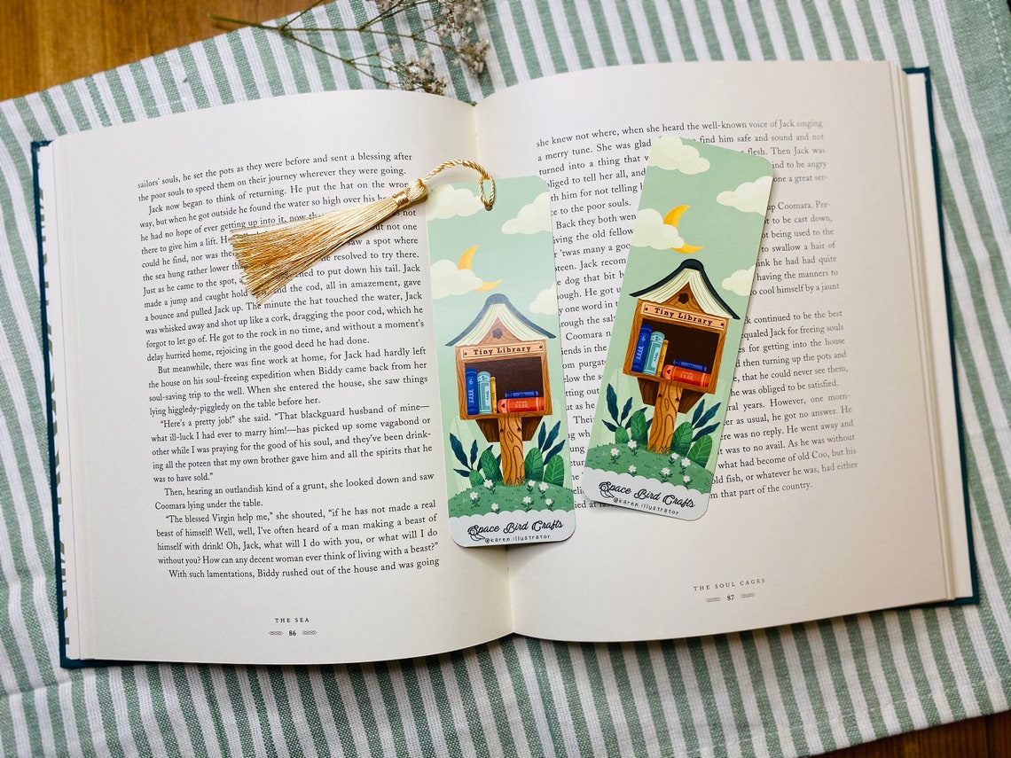 Tiny Library Bookmark