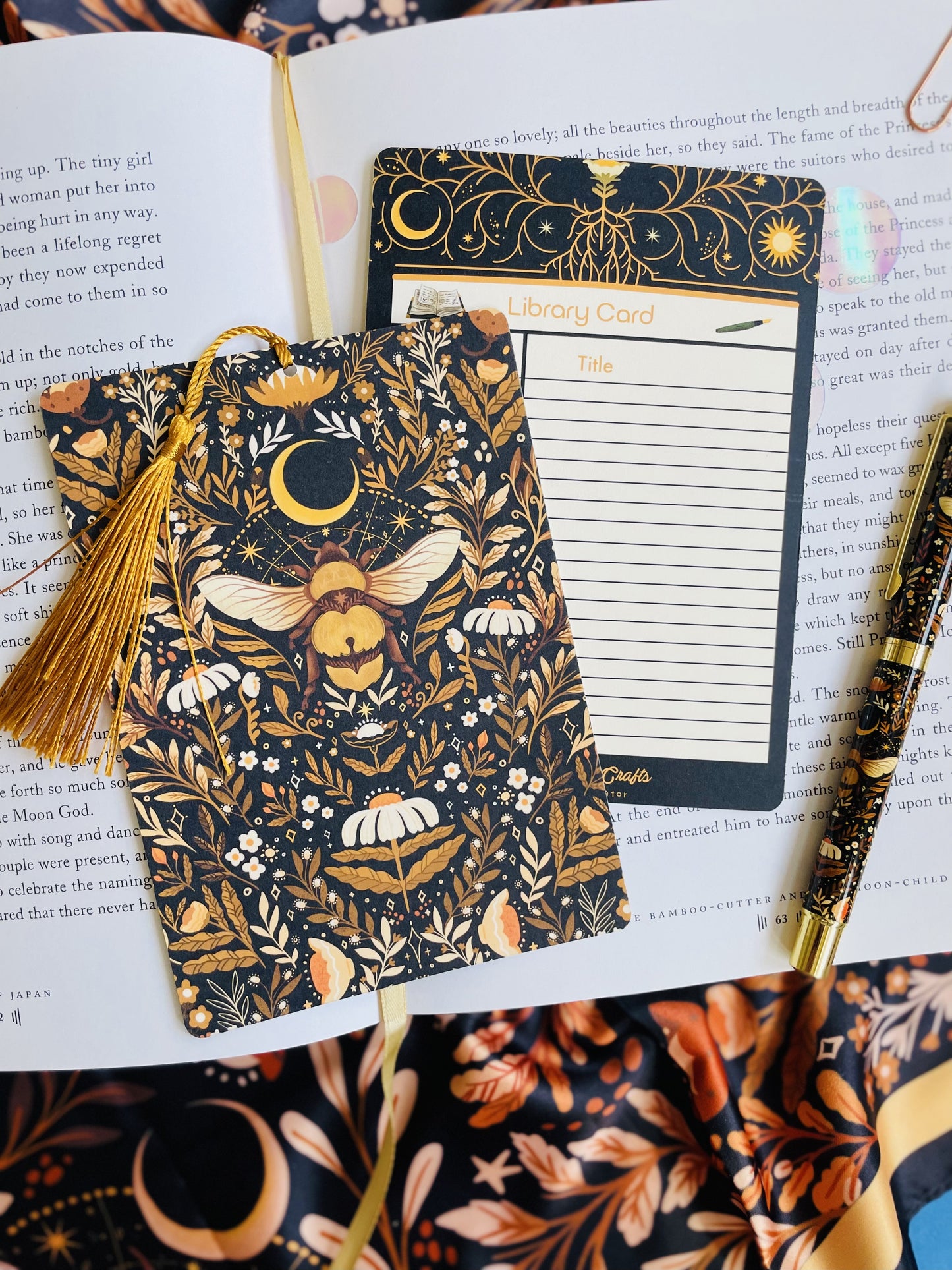 Queen Bee Reading Bookmark Library Card