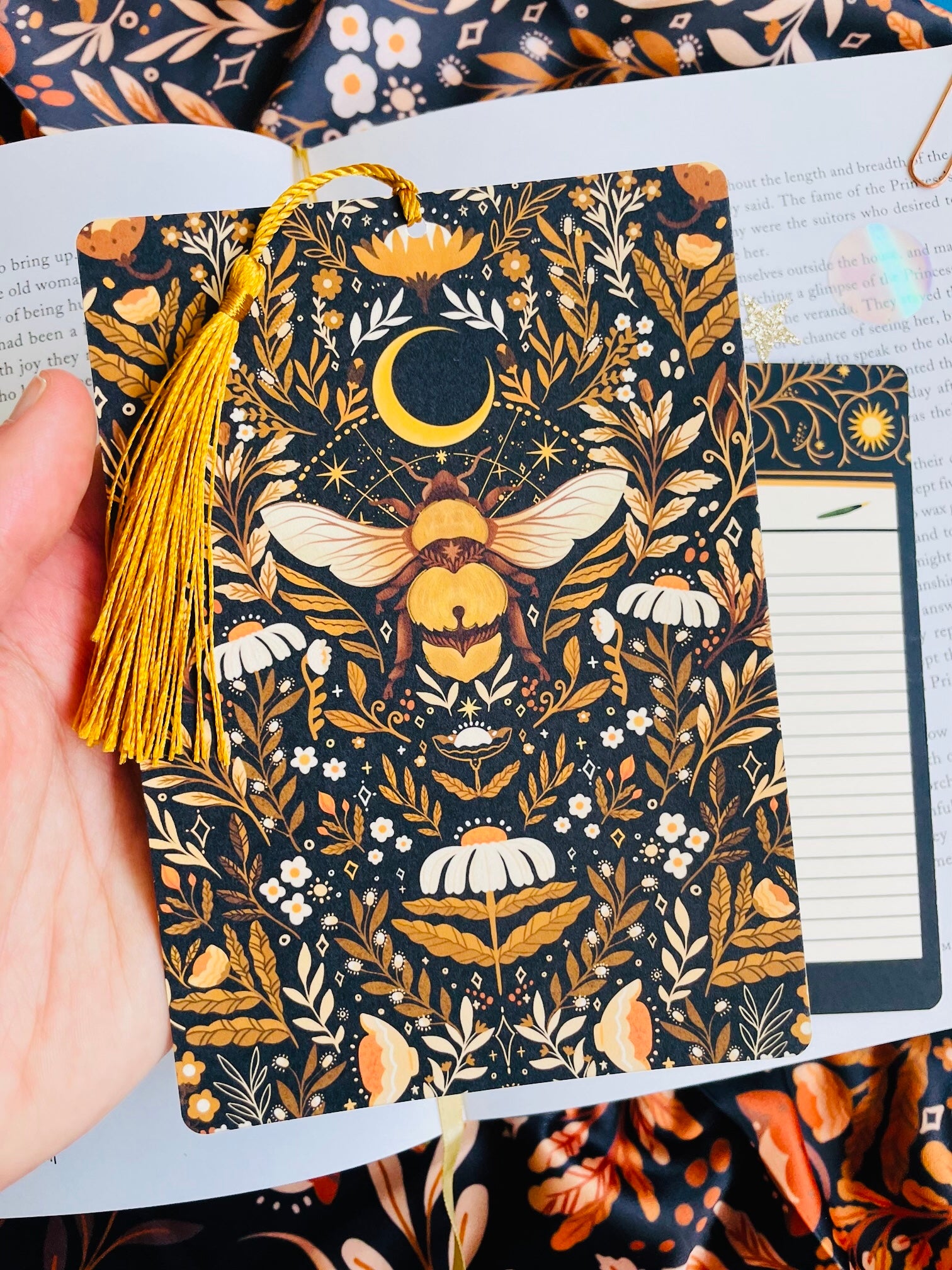 Queen Bee Reading Bookmark Library Card