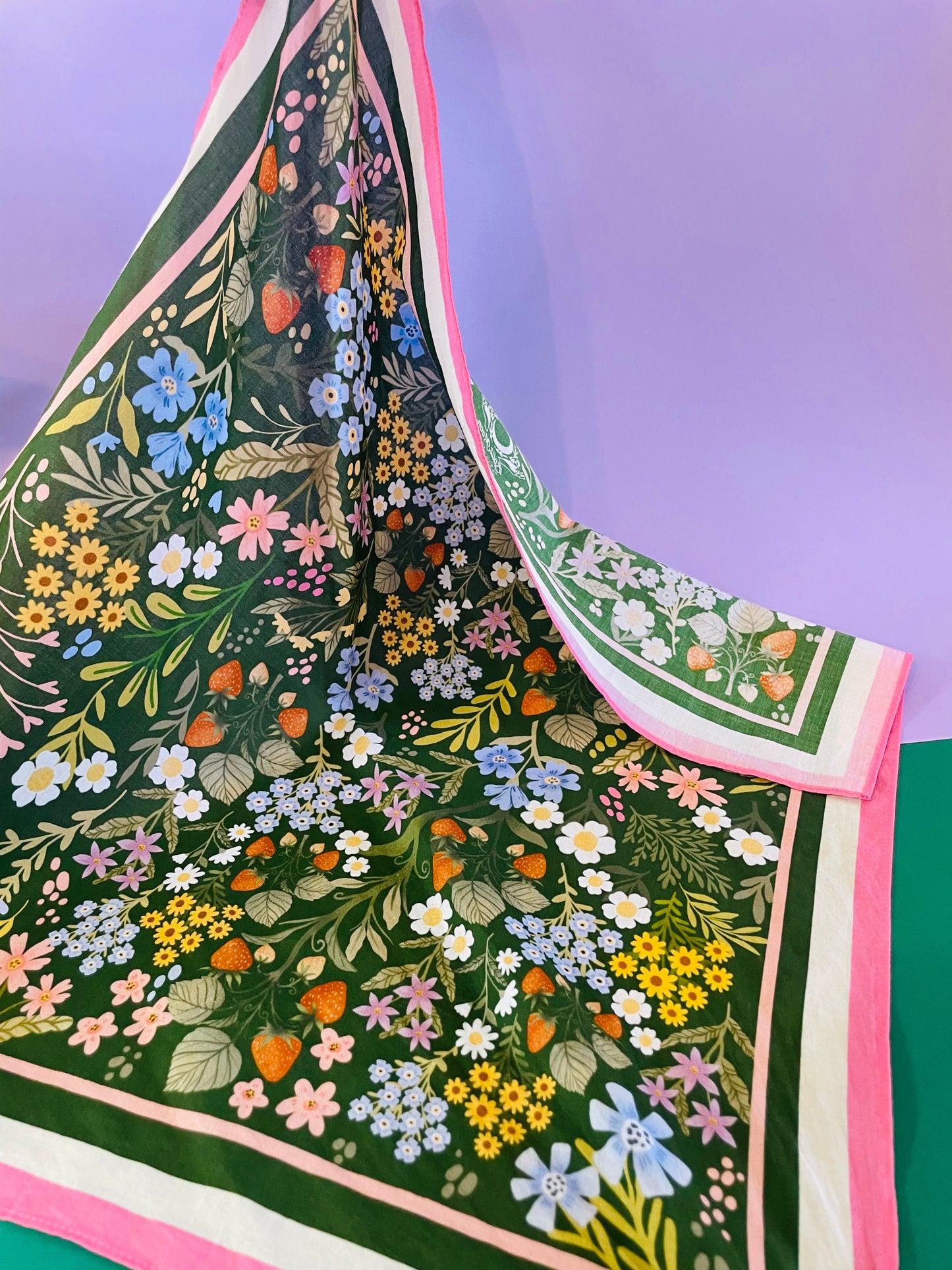 Backyard Garden Motive Scarf