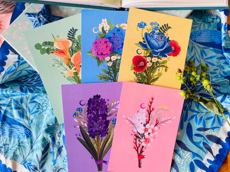 A Set of Floral Bouquets Post Cards  2026